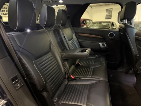 Land Rover Discovery 3.0 TD V6 HSE Auto 4WD Euro 6 (s/s) 5dr 13