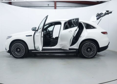 Mercedes-Benz EQC EQC 400 80kWh AMG Line (Premium) SUV 5dr Electric Auto 4MATIC (408 ps) 64