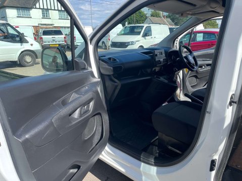 Vauxhall Combo 1.6 Combo 2000 Edition 33
