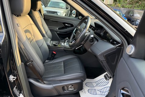Land Rover Range Rover Evoque R-DYNAMIC HSE MHEV -TRIPLE BLACK - PAN ROOF - ONE OWNER -MERIDIAN -VATQ 34