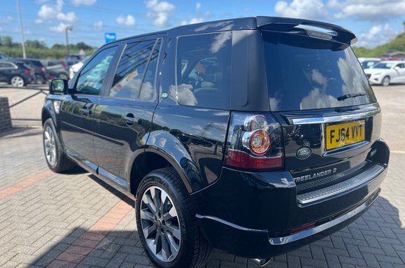 Land Rover Freelander SD4 METROPOLIS 9