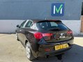 Alfa Romeo Giulietta 1.6 JTDM-2 Sportiva Euro 5 (s/s) 5dr 4