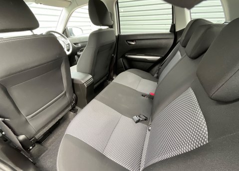 Suzuki Vitara SZ-T BOOSTERJET ALLGRIP MHEV 16