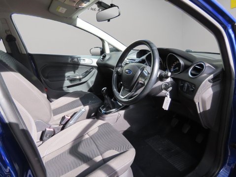 Ford Fiesta 1.0T EcoBoost Zetec Euro 5 (s/s) 5dr 11