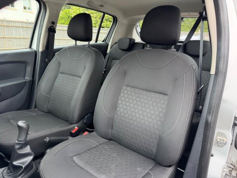 Dacia Sandero 1.5 dCi Laureate Euro 5 5dr 35
