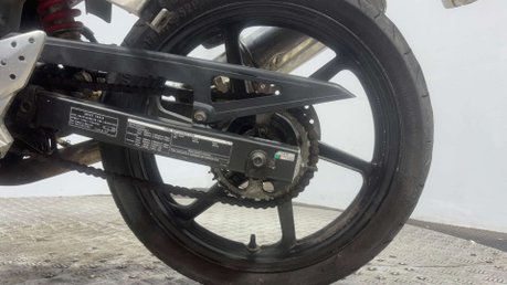 Honda CBR CBR125 2010 FUEL INJECTED PROJECT LEARNER SPORTS BIKE 125CC 27