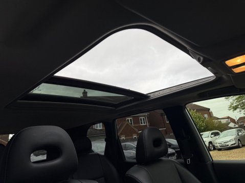 Nissan X-Trail 2.0 dCi Tekna Auto 4WD Euro 5 5dr (AVM) 99