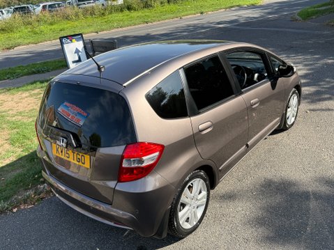 Honda Jazz I-VTEC ES PLUS AUTO 42