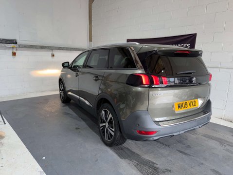 Peugeot 5008 1.5 5008 Allure Blue HDi S/S 5dr 12