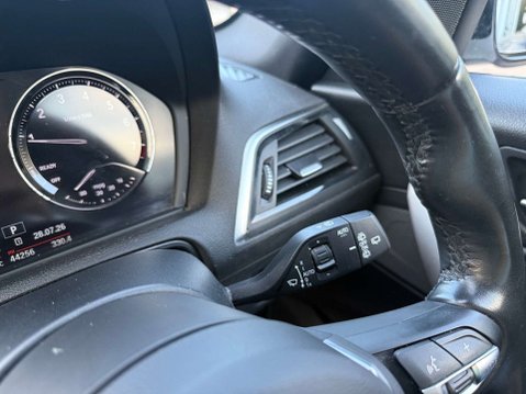 BMW 1 Series 1.5 118i M Sport Shadow Edition Auto 5dr 27