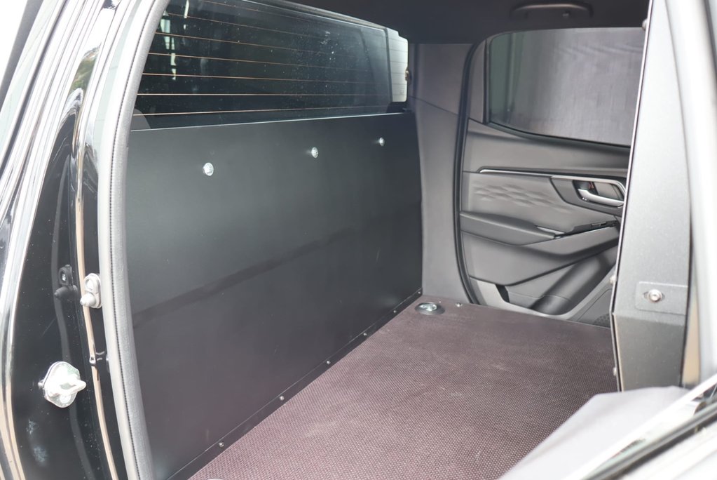 Isuzu D-Max 2026 NEW V-CROSS COMMERCIAL styled by Seeker ASK ABOUT REAR SEAT CONVERSION 22