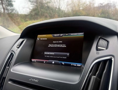 Ford Focus 1.0 Focus Zetec 5dr 18