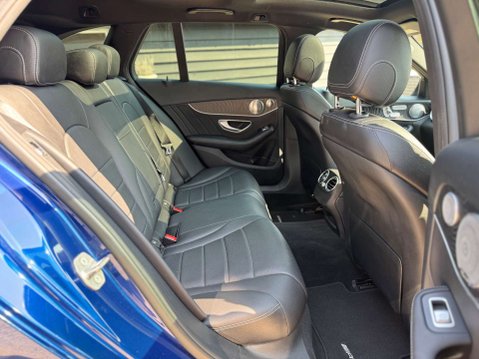Mercedes-Benz C Class 2.1 C220d AMG Line (Premium Plus) Estate 5dr Diesel 7G-Tronic+ Euro 6 (s/s) 40