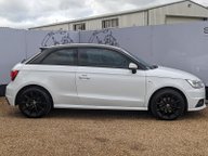 Audi A1 TFSI S LINE 10