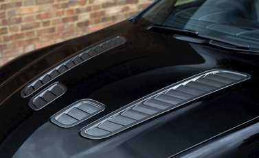 Aston Martin V12 Vantage S 25