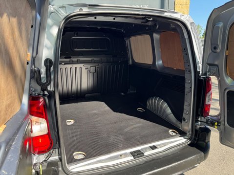 Citroen Berlingo 650 X M BLUEHDI 26