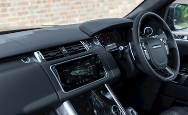 Land Rover Range Rover Sport 4.4 SDV8 Autobiography Dynamic 17