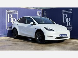 Tesla Model Y (Dual Motor) Long Range SUV 5dr Electric Auto 4WDE (384 bhp) 1