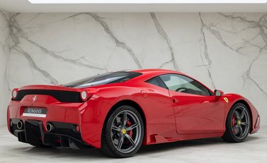 Ferrari 458 Speciale 7