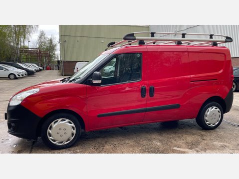 Vauxhall Combo 1.6 Turbo D 2000 Edition Panel Van 4dr Diesel Manual L1 H1 Euro 6 (75 ps) 14