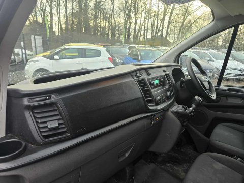 Ford Transit Custom 320 BASE P/V L1 H1 CREWCAB 11