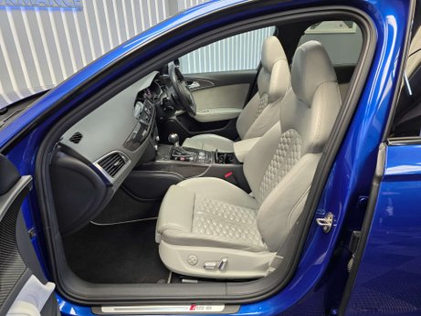 Audi RS6 4.0 TFSI V8 Estate 5dr Petrol Tiptronic quattro Euro 6 (s/s) (560 ps) 17