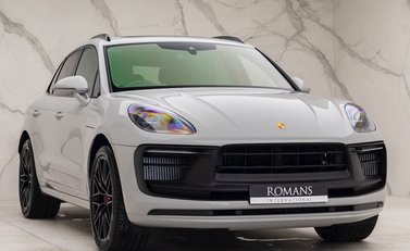 Porsche Macan GTS 1