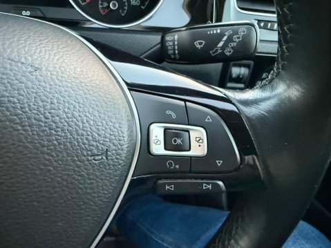 Volkswagen Golf 2.0 TDI BlueMotion Tech GT Euro 6 (s/s) 5dr 25