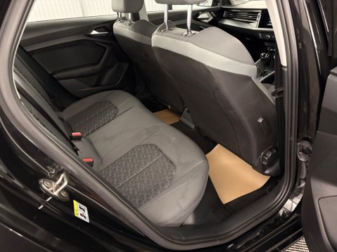 Audi A1 1.0 TFSI 30 Sport Sportback S Tronic Euro 6 (s/s) 5dr 6
