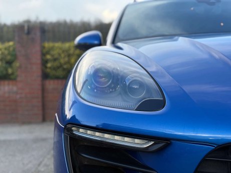 Porsche Macan 2.0 Macan Semi-Auto 4WD 5dr 1