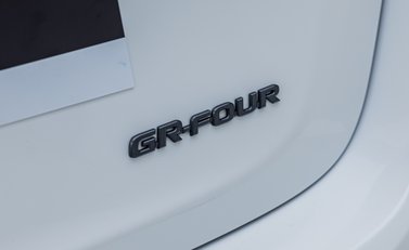 Toyota Yaris GR-Y CIRCUIT 36