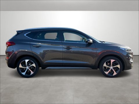 Hyundai TUCSON 2.0 CRDi Premium 5dr AWD Auto 10