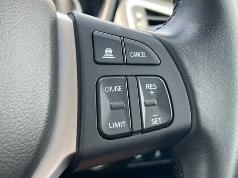 Suzuki S-Cross MOTION BOOSTERJET MHEV 32