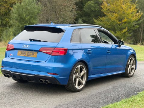 Audi S3 2.0 TFSI Black Edition Sportback 5dr Petrol Manual quattro Euro 6 (s/s) (31 9