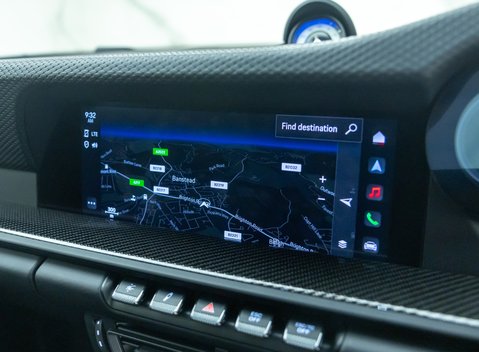 Porsche 911 GT3 TOURING (992) 21