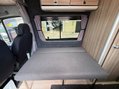 Mercedes-Benz Sprinter 9
