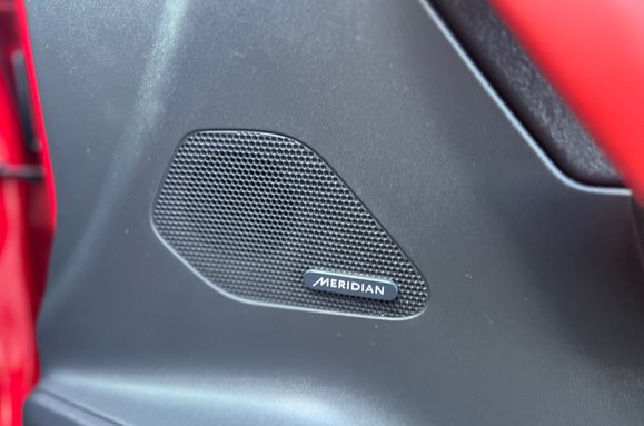 Jaguar F-Pace 3.0 V6 D300S AWD AUTO 28