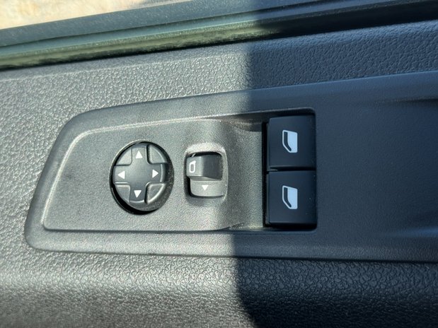 Vauxhall Vivaro SWB L1H1 Low Roof Prime 2900 Sensors Air Con EURO 6 19
