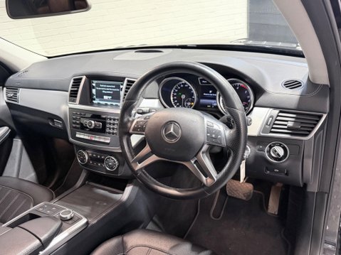 Mercedes-Benz GL Class 3.0 GL350 V6 BlueTEC AMG Sport G-Tronic+ 4WD Euro 6 (s/s) 5dr 11