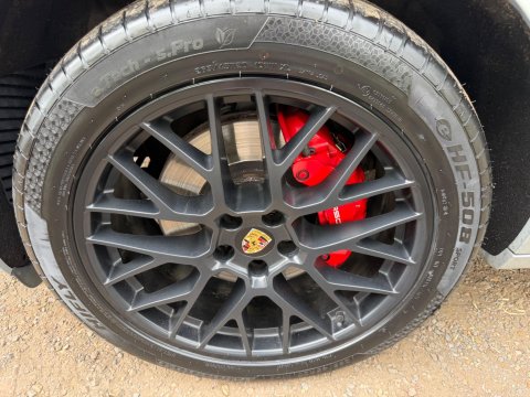 Porsche Macan GTS PDK 50