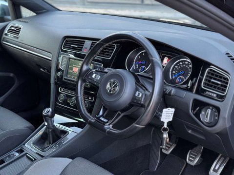 Volkswagen Golf 2.0 TSI BlueMotion Tech R Hatchback 5dr Petrol Manual 4Motion Euro 6 (s/s) 3