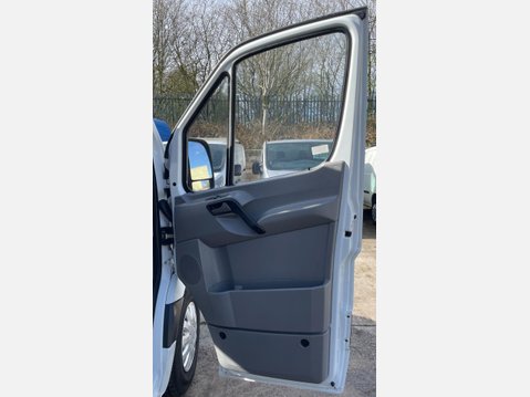 Mercedes-Benz Sprinter 2.1 313 CDi RWD L2 4dr 21