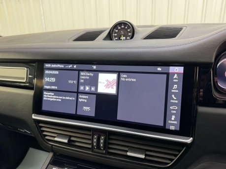 Porsche Cayenne 4.0 Cayenne T S E-Hybrid Auto 4WD 5dr 78