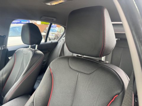 BMW 1 Series 1.6 116i Sport Auto Euro 5 (s/s) 5dr 29