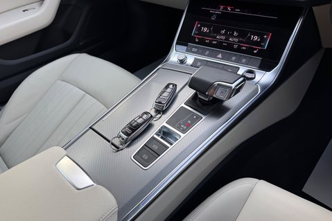 Audi A6 TFSI SPORT MHEV - COMFORT/SOUND PACK -CITY ASSIST PACK -FULL AUDI S/HISTORY 10