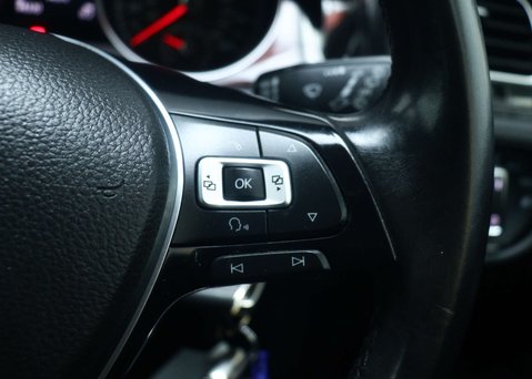 Volkswagen Golf 2.0 TDI BlueMotion Tech GT Hatchback 5dr Diesel Manual Euro 5 (s/s) (150 ps 33