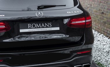 Mercedes-Benz GLC 63 S 4Matic 25