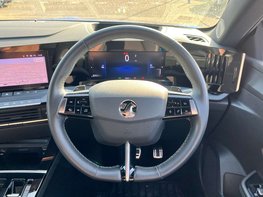 Vauxhall Astra 1.2 Astra Ultimate Turbo Auto 5dr 19