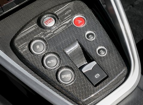 Alfa Romeo 8C Spider 20