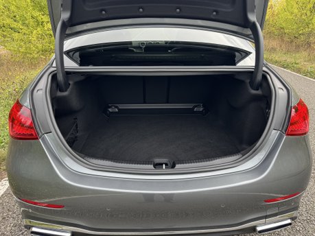 Mercedes-Benz C Class C200 AMG Line Premium Plus MHEV Auto Petrol PAN ROOF/MEMORY SEATS/HEADS UP 36